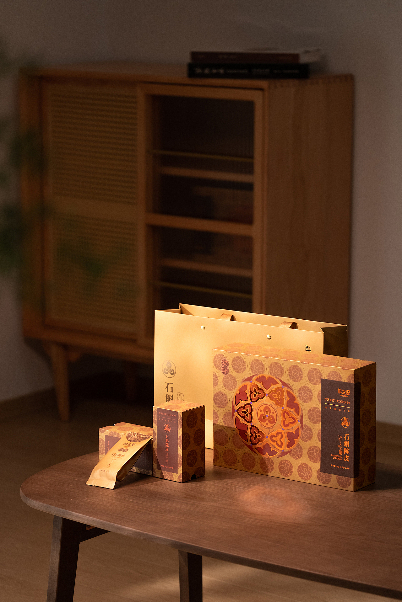 食养时代的传统饮品新风向【斛生记 × 飒旗设计】