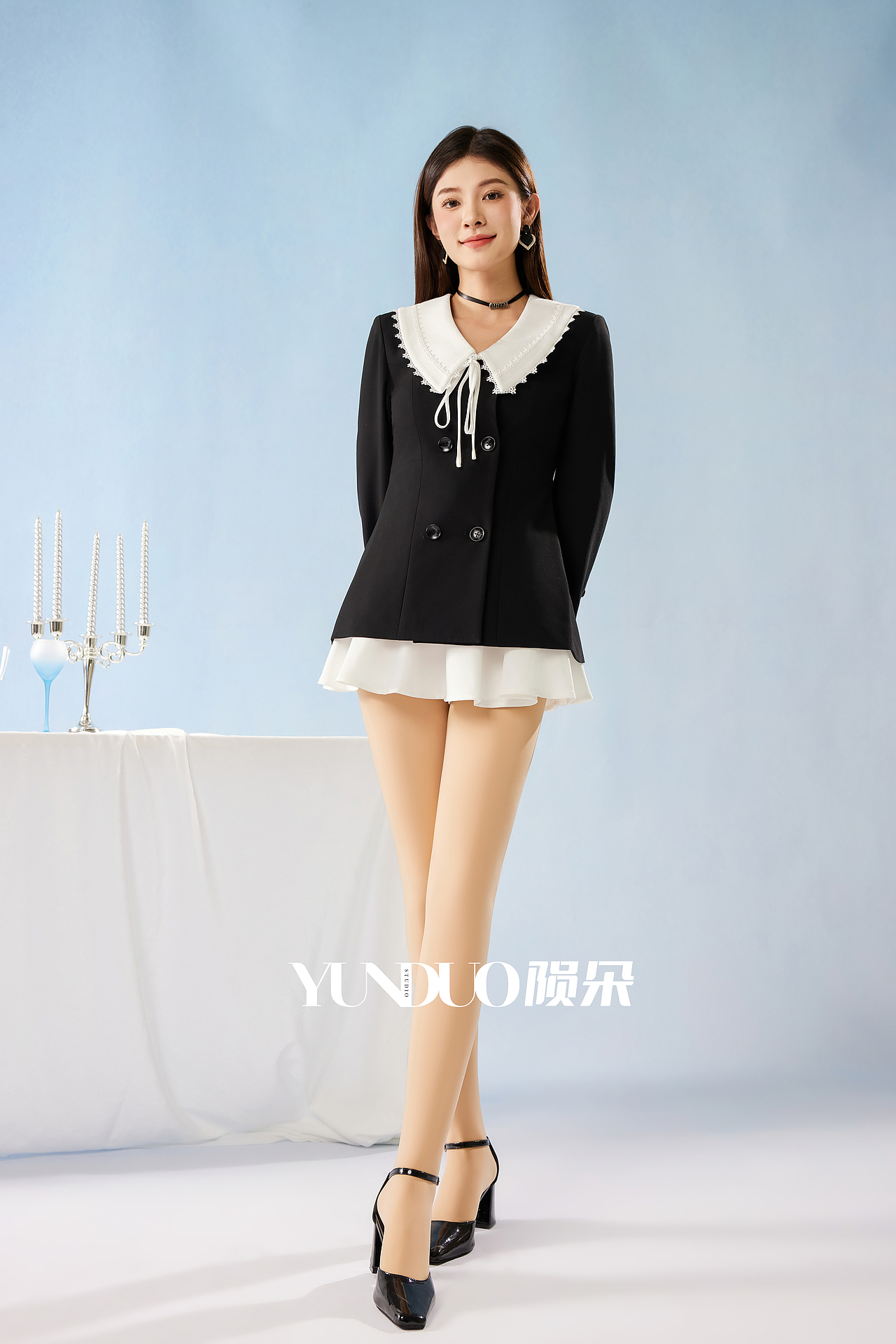 飘花伊人裤袜造景拍摄 水光袜一体袜拍摄案例