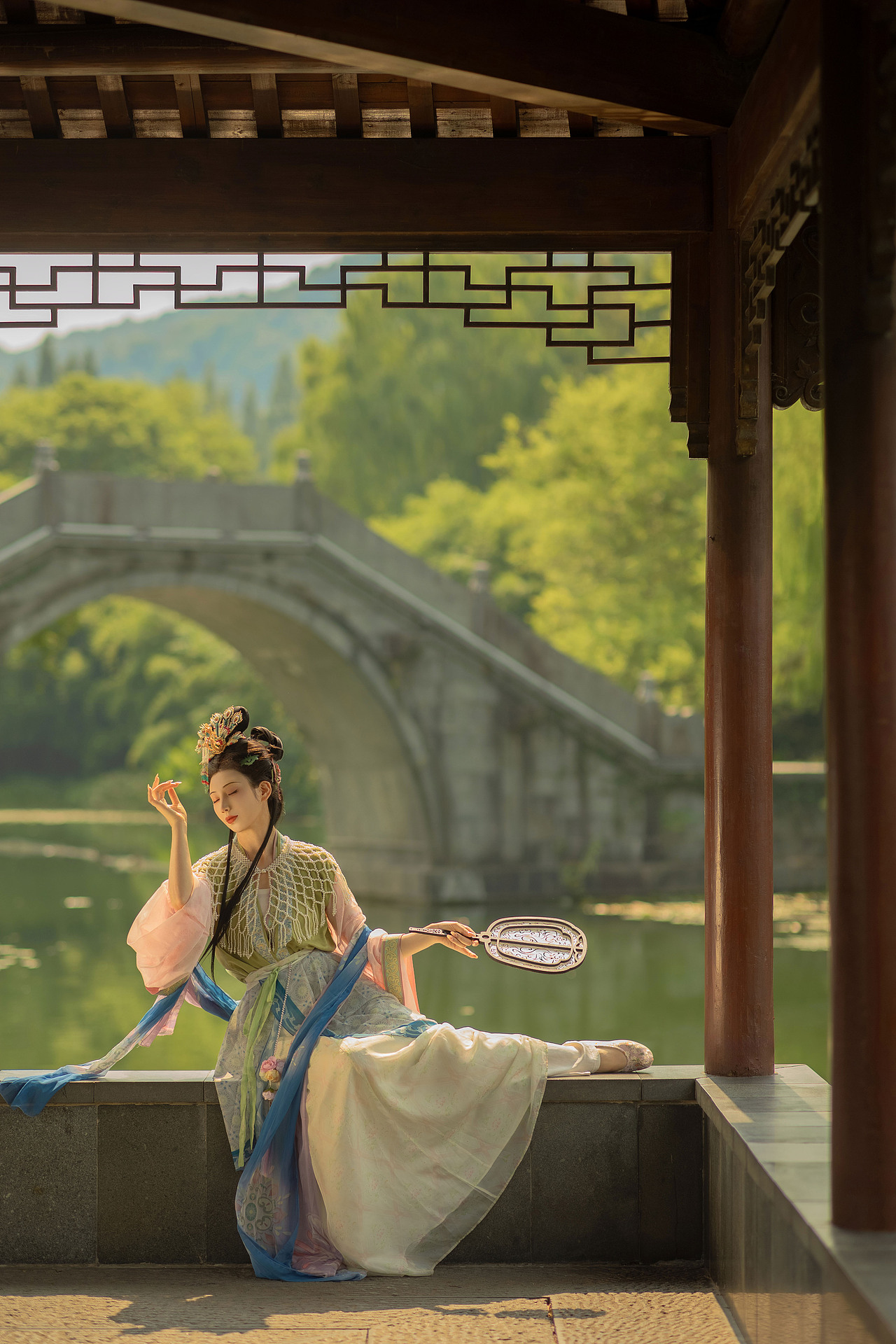 江南初秋（图ZMzc2ODQ3Mzk2） - 人像摄影 - 站酷设计师若寒Rock原创素材 - 站酷ZCOOL