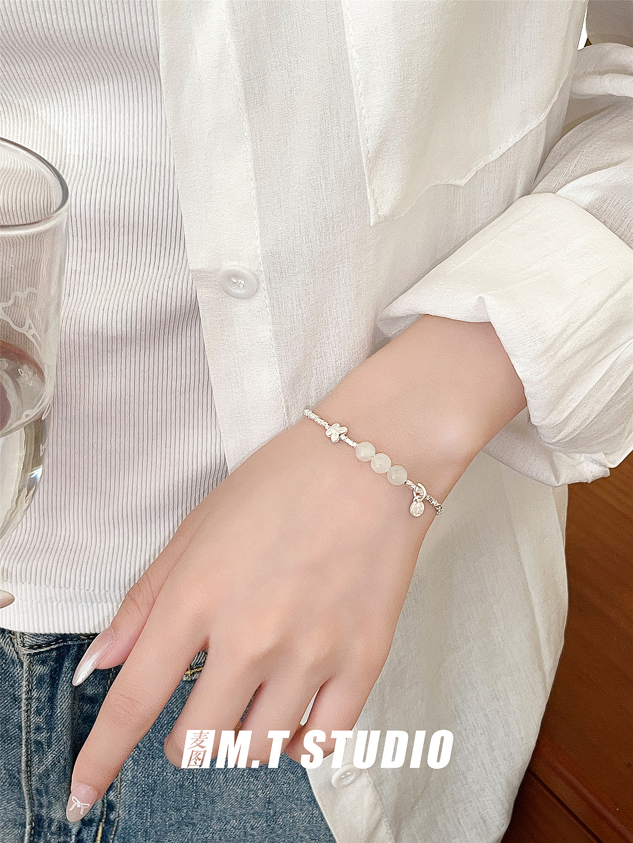 银饰首饰耳饰手链手镯网感网红风ins饰品拍摄（图ZMzc2ODg2NDAw） - 产品摄影 - 站酷设计师麦图商业摄影原创素材 - 站酷ZCOOL