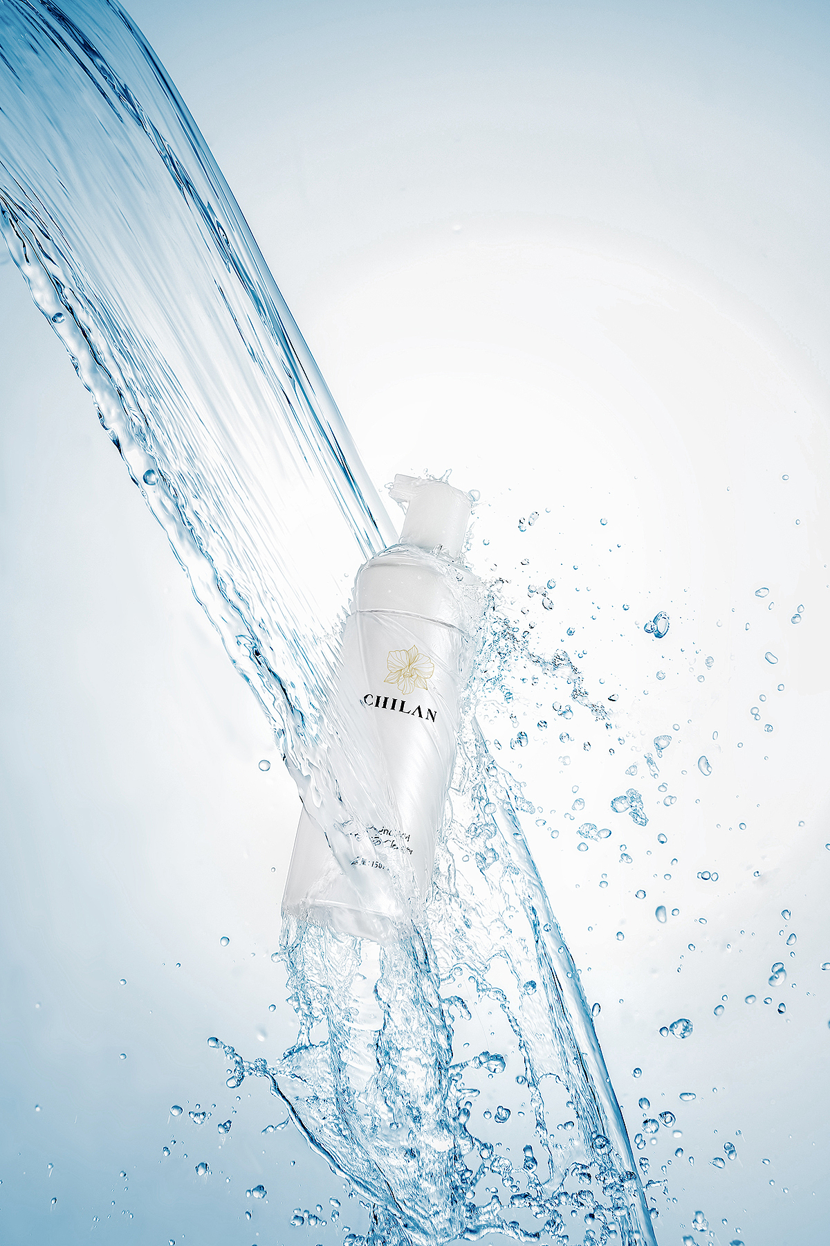 洁面泡沫瓶子图护肤品产品精修后期修图电商修图