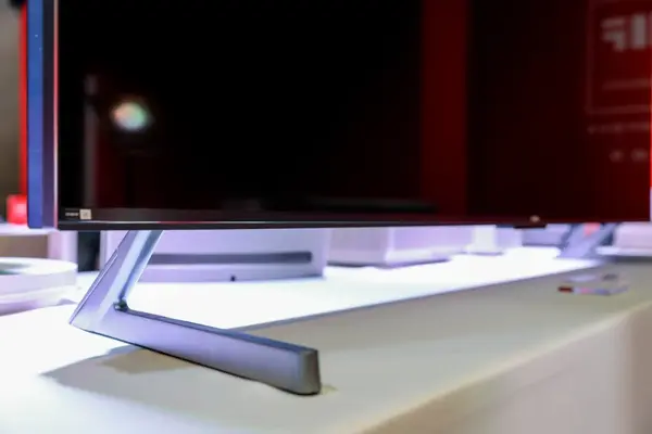 CMF奖 | 康佳R7电视：用航天级金属工艺塑造高级质感（图ZMTQ5MDQzNjA=） - 资讯 - 站酷设计师国际CMF设计奖原创素材 - 站酷ZCOOL