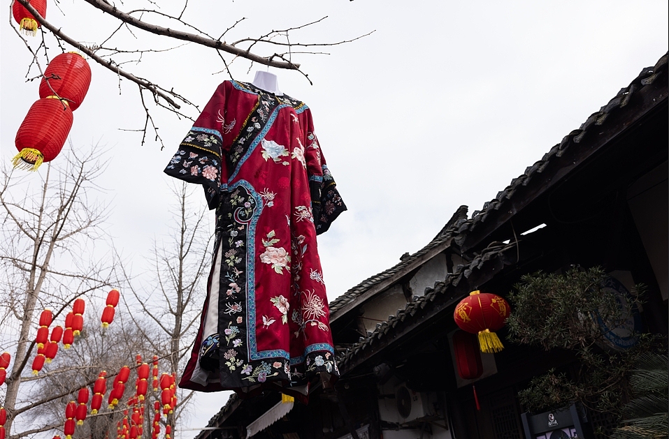 《幌子》作者：赵春霞（图ZMzc2OTExODI4） - 人文/纪实摄影 - 站酷设计师四川非遗摄影前沿原创素材 - 站酷ZCOOL