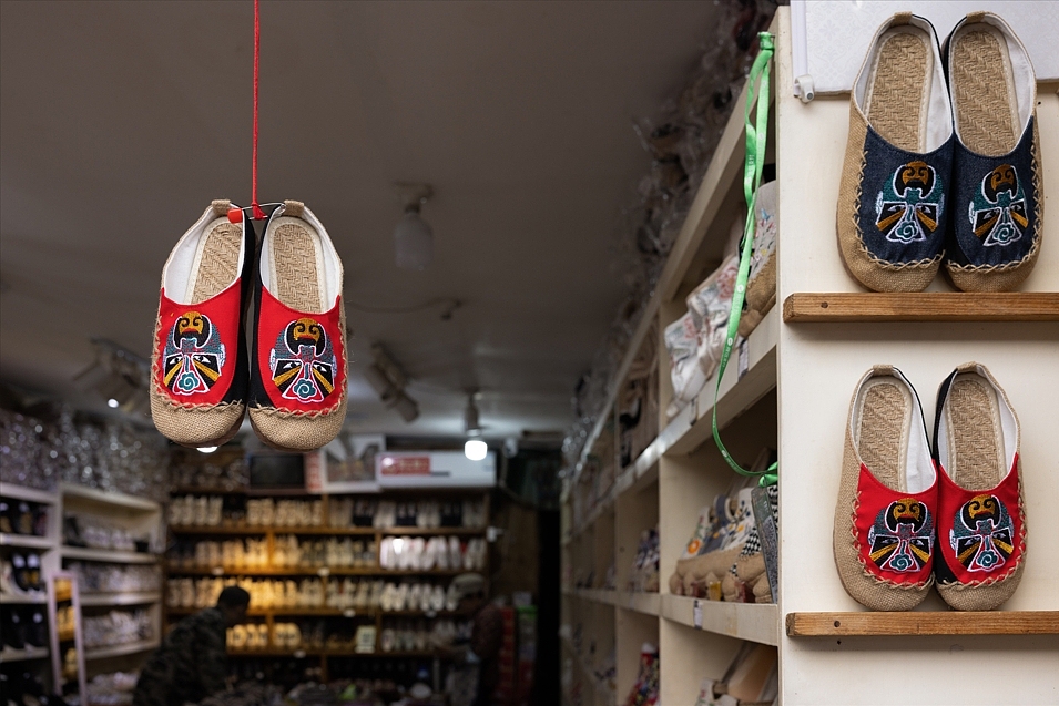 《幌子》作者：赵春霞（图ZMzc2OTExODMy） - 人文/纪实摄影 - 站酷设计师四川非遗摄影前沿原创素材 - 站酷ZCOOL