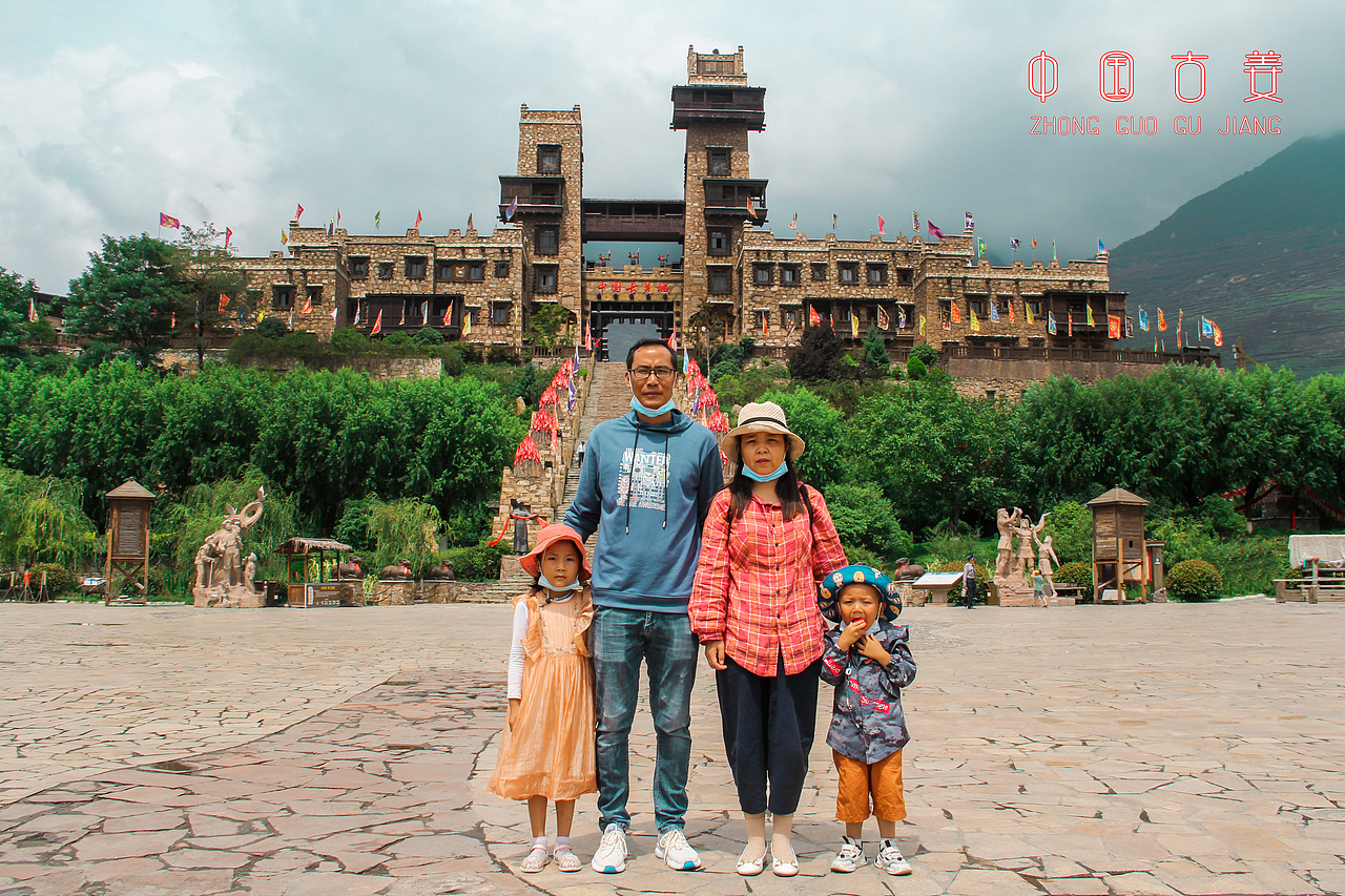 两个宝贝（图ZMzc2OTUyNDY4） - 人像摄影 - 站酷设计师梦祈师原创素材 - 站酷ZCOOL