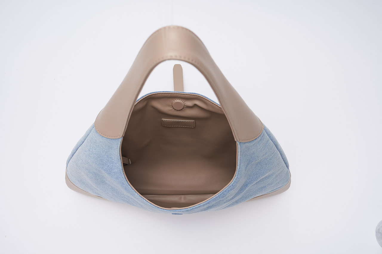 产品拍摄-女包3（图ZMzc3MDAzMjY4） - 产品摄影 - 站酷设计师毛dou原创素材 - 站酷ZCOOL