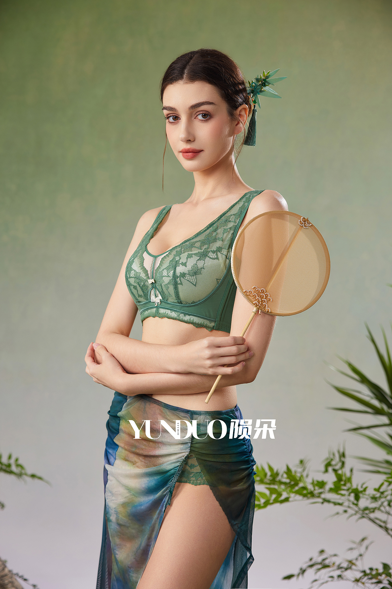 浪莎文胸形象片拍摄 内衣套装文胸拍摄案例分享