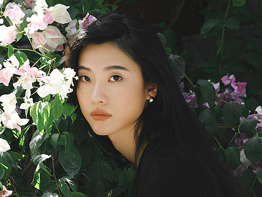 你的侧脸