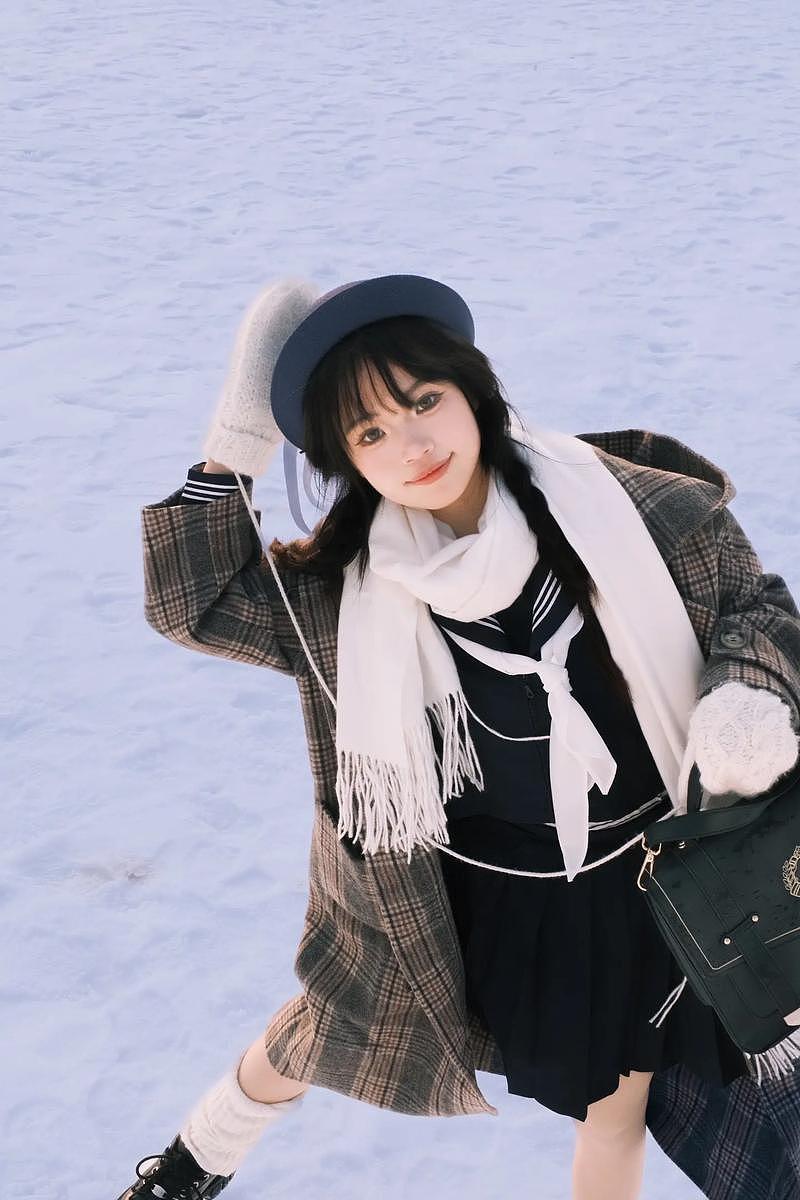 摄影师和模特哪个是成功的关键?拍照时如何引导模特?