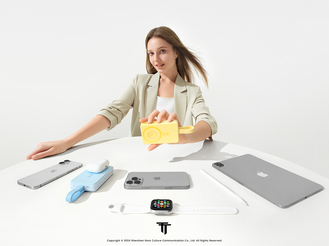 产品摄影 | ROMOSS罗马仕小雪糕二代新品发布（图ZMzc3MjQ3NTM2） - 产品摄影 - 站酷设计师罗思文化创意视觉原创素材 - 站酷ZCOOL