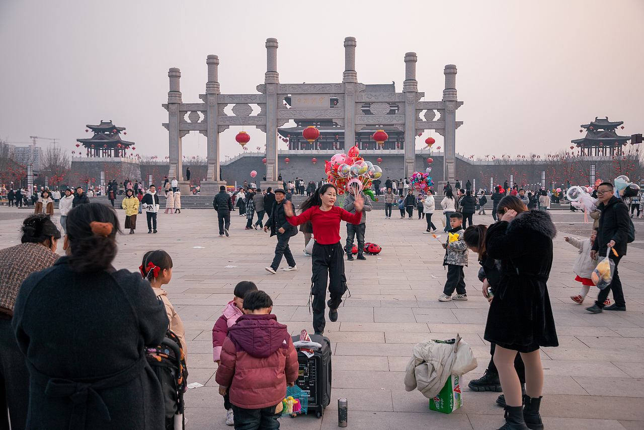 正月初一的魏祠公园