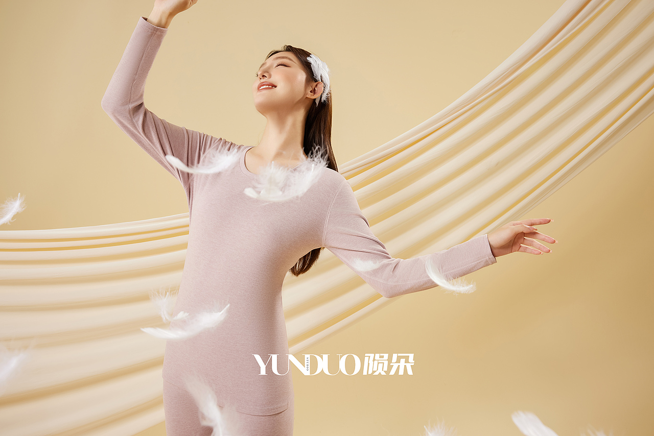 保暖内衣 内衣套装 创意场景棚拍案例