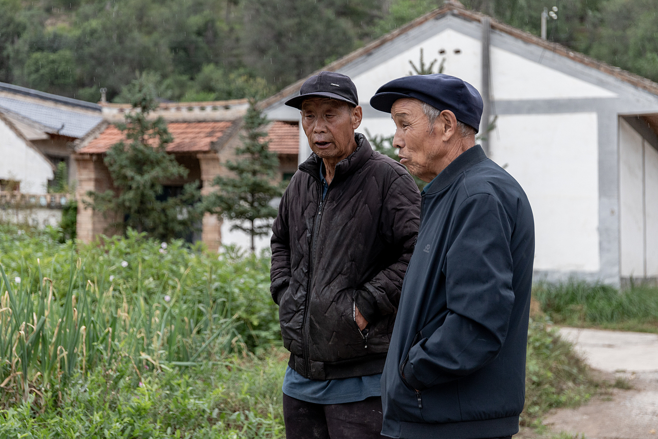 六盘山下卧羊川里的人