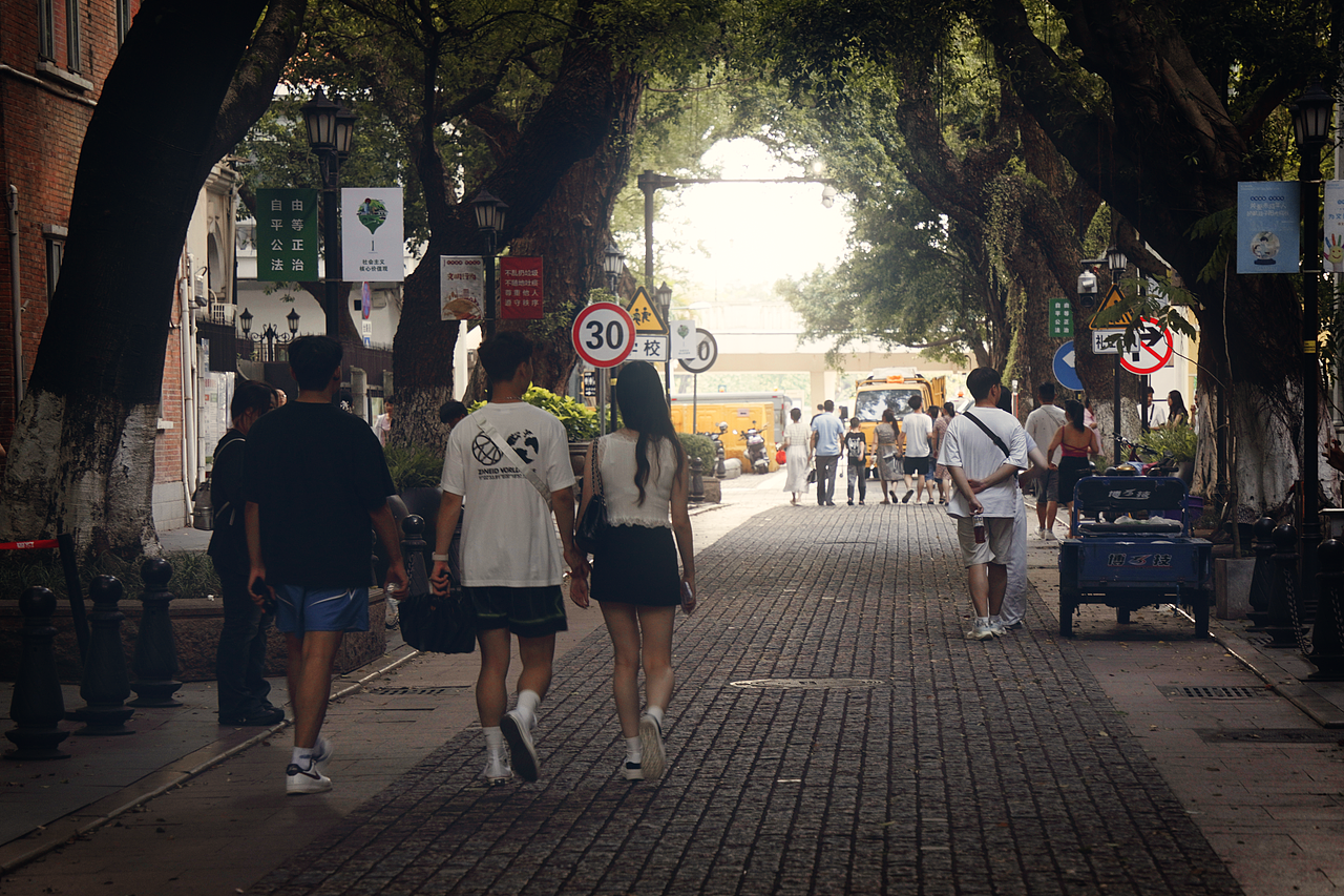 广州扫街的一些随拍（图ZMzc3MzU4OTg0） - 风光摄影 - 站酷设计师无月_原创素材 - 站酷ZCOOL