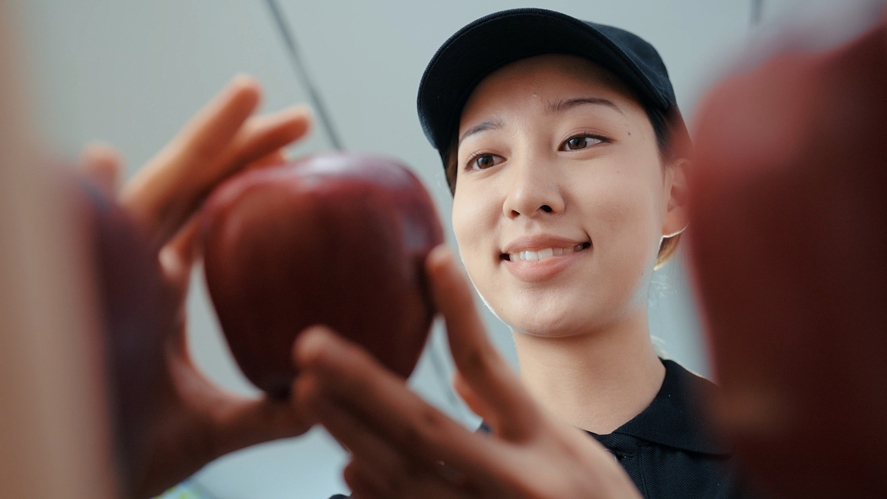 浙果壹号品牌形象片_闻名影视作品_水果连锁品牌宣传片