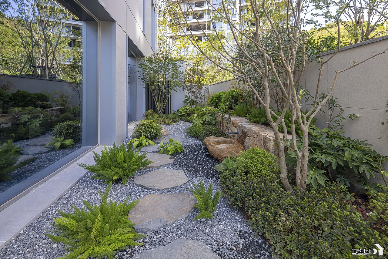 实拍豪宅 | 田园里的度假别墅