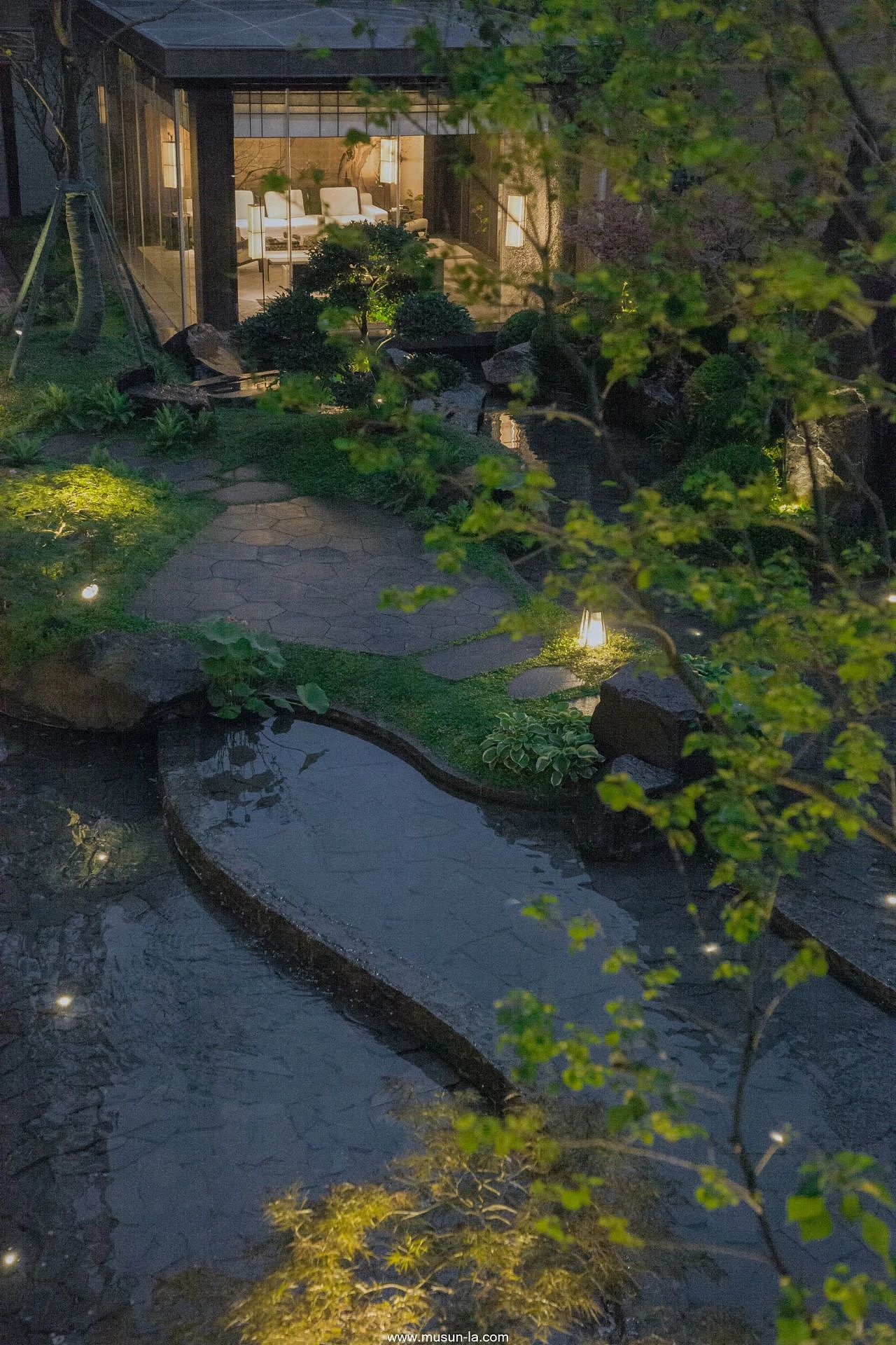 MUSUN·蓝绿·和栖云境 | 咫尺天光,山水造梦