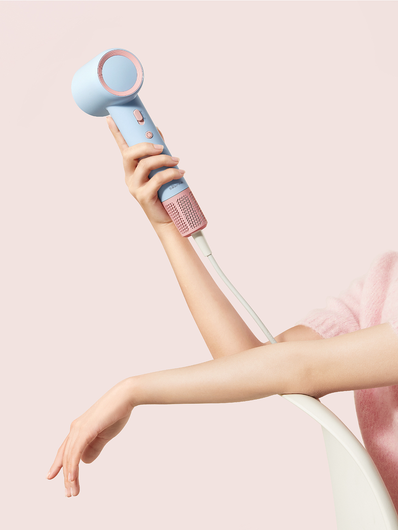 小熊电器 x 瑞德设计 | 小熊润A2高速吹风机-产品设计（图ZMzc3NTAxNjg0） - 生活用品 - 站酷设计师瑞德设计股份原创素材 - 站酷ZCOOL