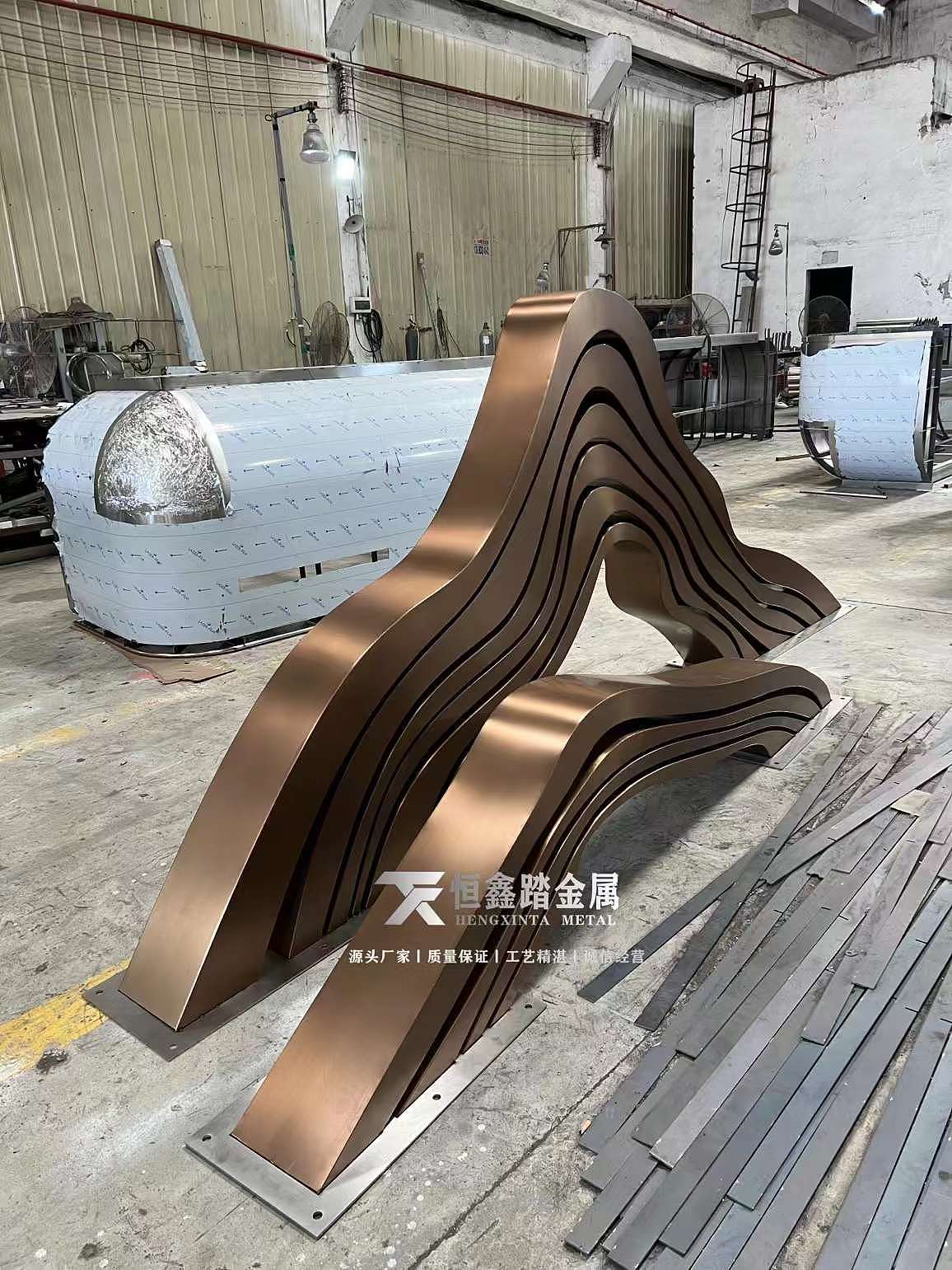 不锈钢假山景观雕塑 不锈钢山峦雕塑装饰工艺定制