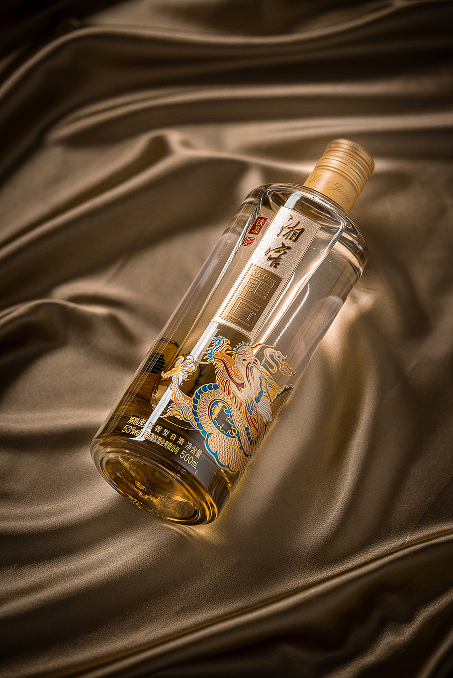 产品摄影-白酒拍摄-湘窖-铁盖龙匠（图ZMzc3NTYwMjI4） - 产品摄影 - 站酷设计师叁羽映画原创素材 - 站酷ZCOOL