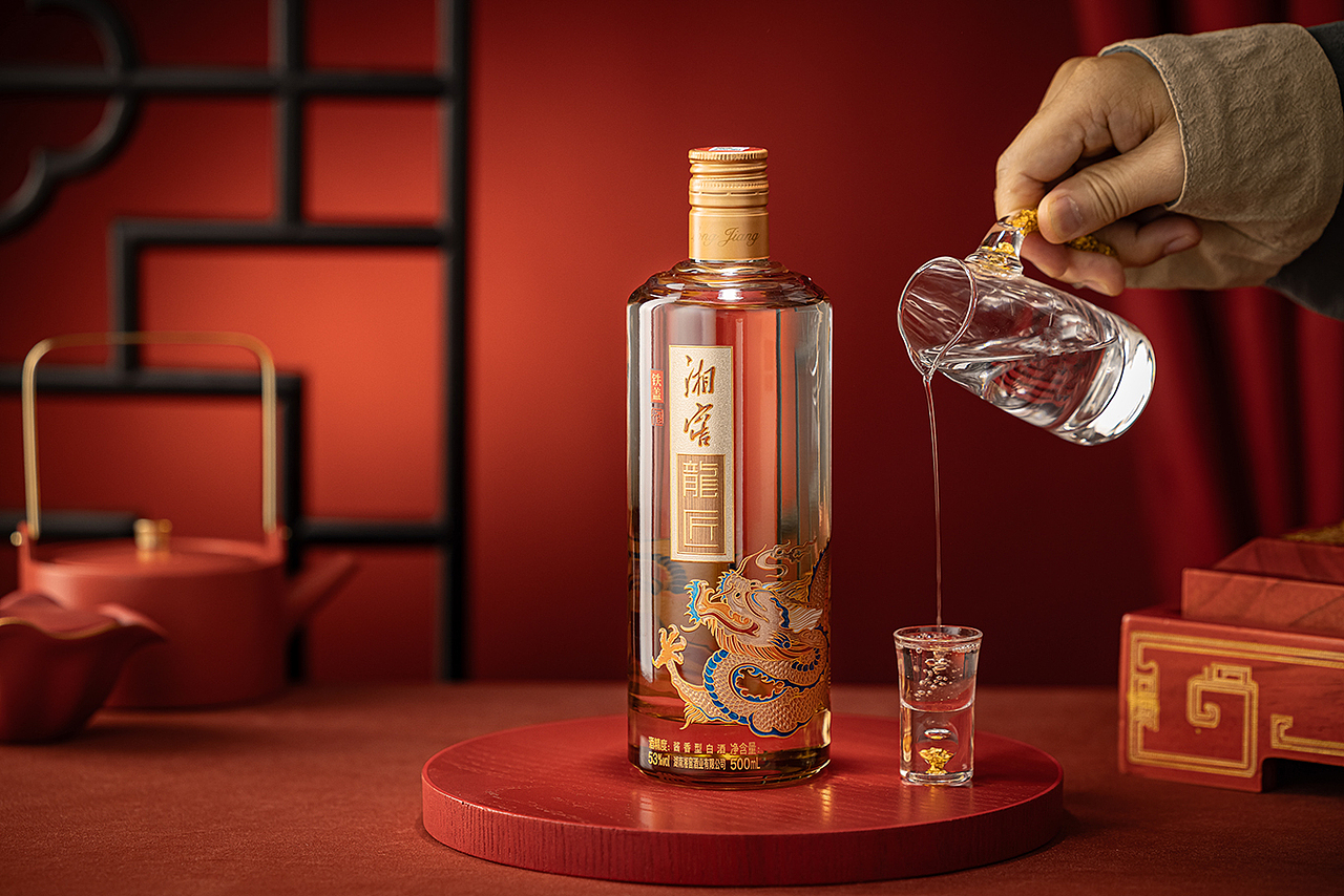 产品摄影-白酒拍摄-湘窖-铁盖龙匠（图ZMzc3NTYwMjUy） - 产品摄影 - 站酷设计师叁羽映画原创素材 - 站酷ZCOOL