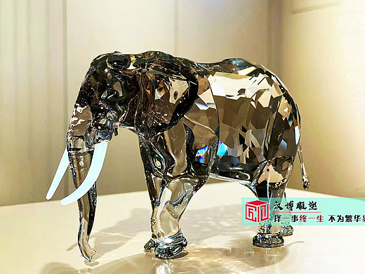 雕塑源头厂家,不锈钢镜面大象雕塑的美学价值与工艺