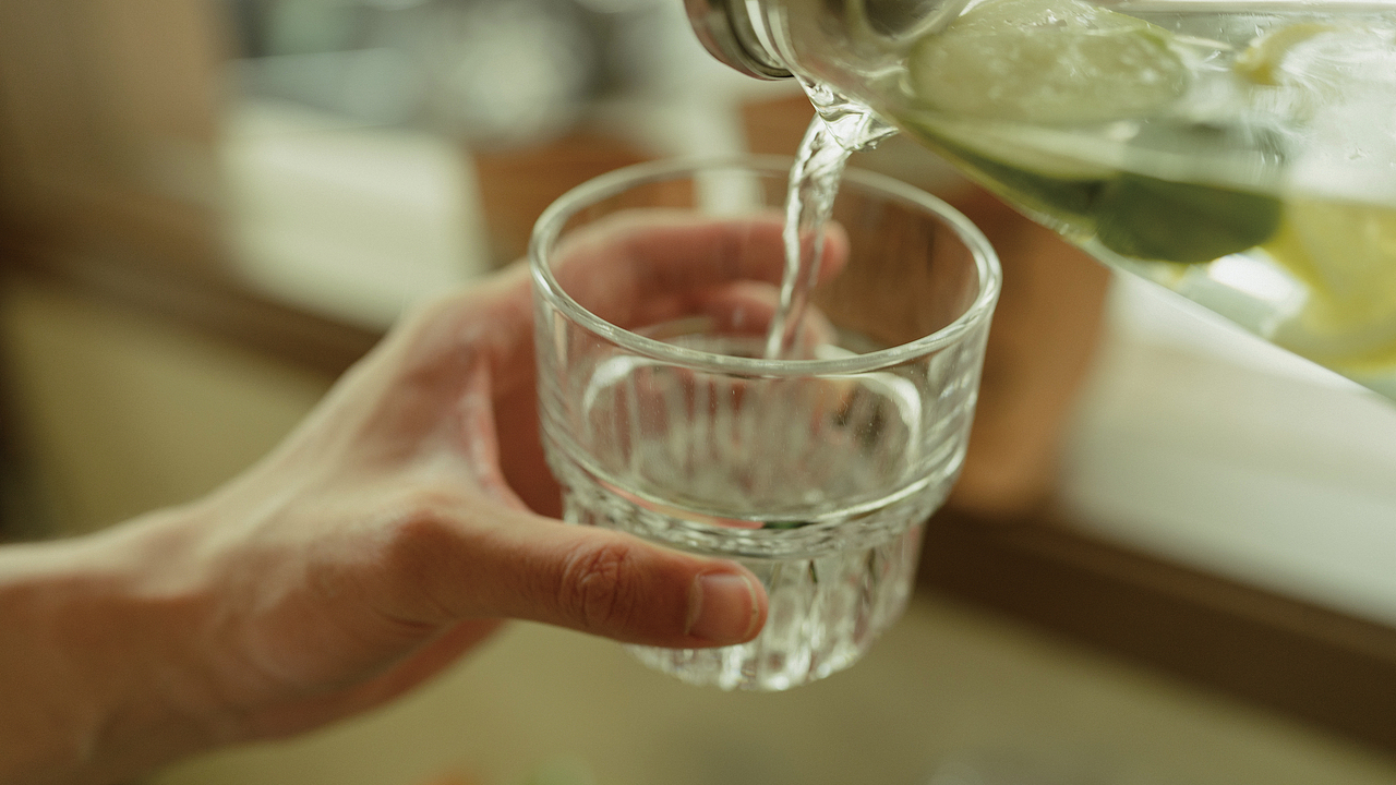 在等夏天的/最后一刻钟（图ZMzc3NjY4NDUy） - 人像摄影 - 站酷设计师Aphysama原创素材 - 站酷ZCOOL