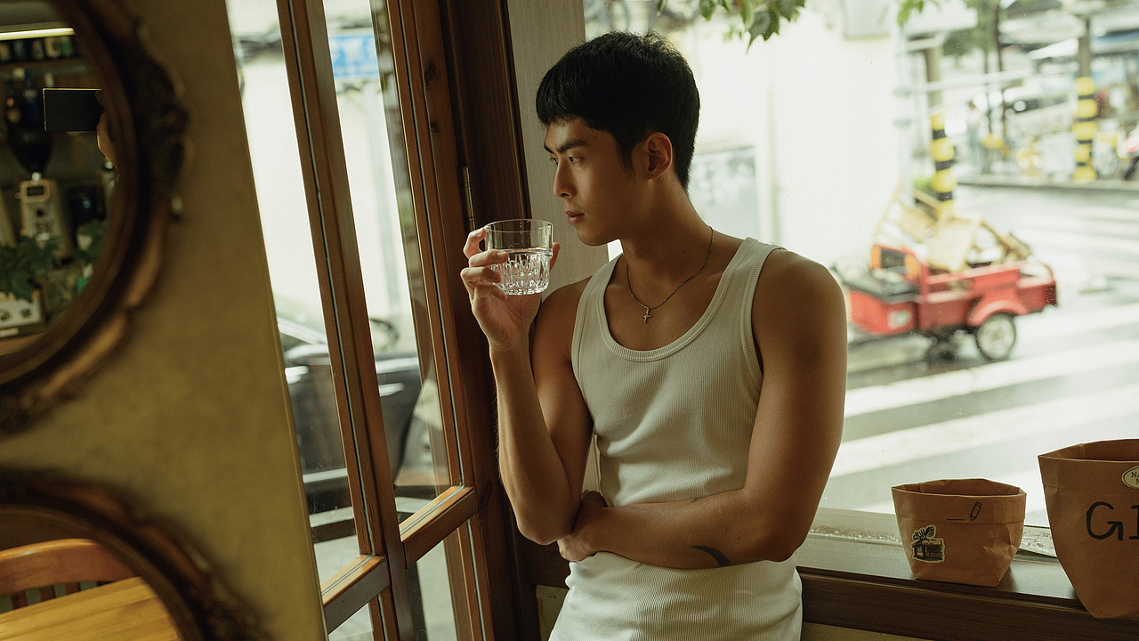 在等夏天的/最后一刻钟（图ZMzc3NjY4NDU2） - 人像摄影 - 站酷设计师Aphysama原创素材 - 站酷ZCOOL