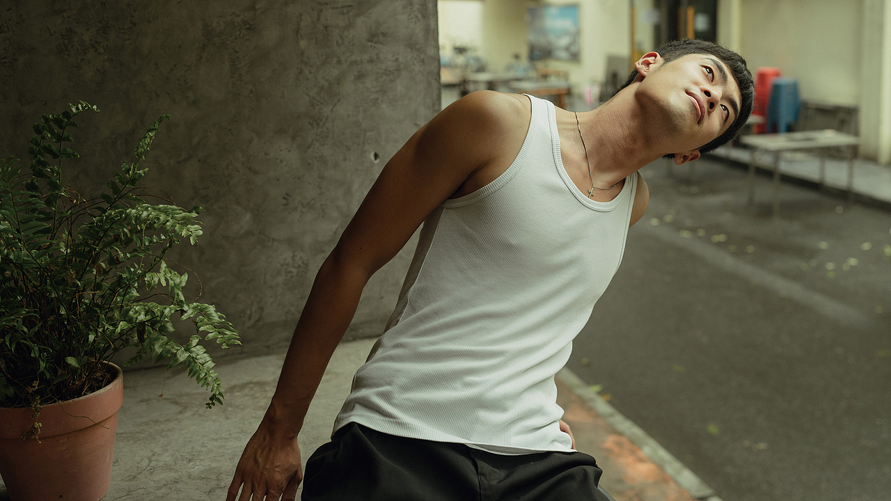 在等夏天的/最后一刻钟（图ZMzc3NjY4NDYw） - 人像摄影 - 站酷设计师Aphysama原创素材 - 站酷ZCOOL