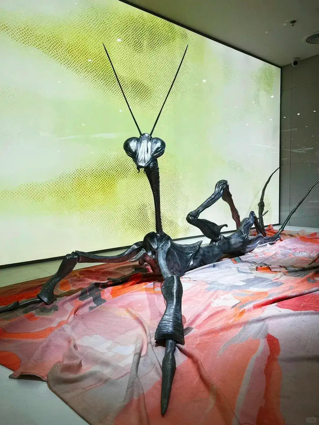 深圳GM巨人展/华为推出三折叠屏手机/2024站酷设计周即将启幕/肯德基变绿了（图ZMTQ5MTgxMDQ=） - 资讯 - 站酷设计师站酷资讯原创素材 - 站酷ZCOOL