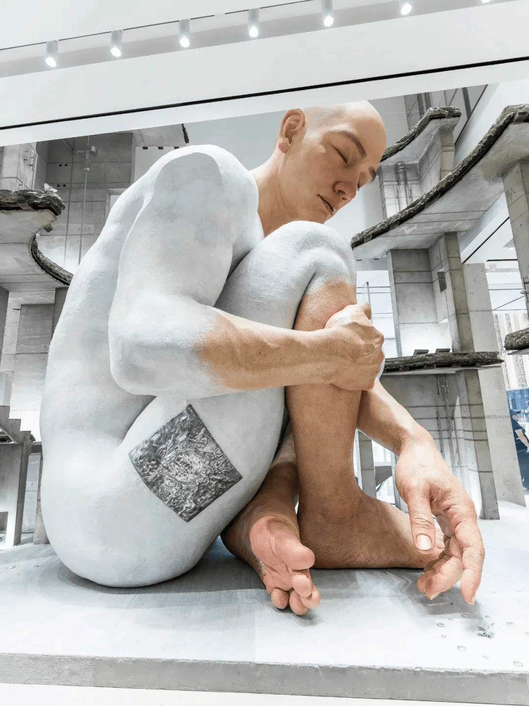 深圳GM巨人展/华为推出三折叠屏手机/2024站酷设计周即将启幕/肯德基变绿了（图ZMTQ5MTgxMTY=） - 资讯 - 站酷设计师站酷资讯原创素材 - 站酷ZCOOL