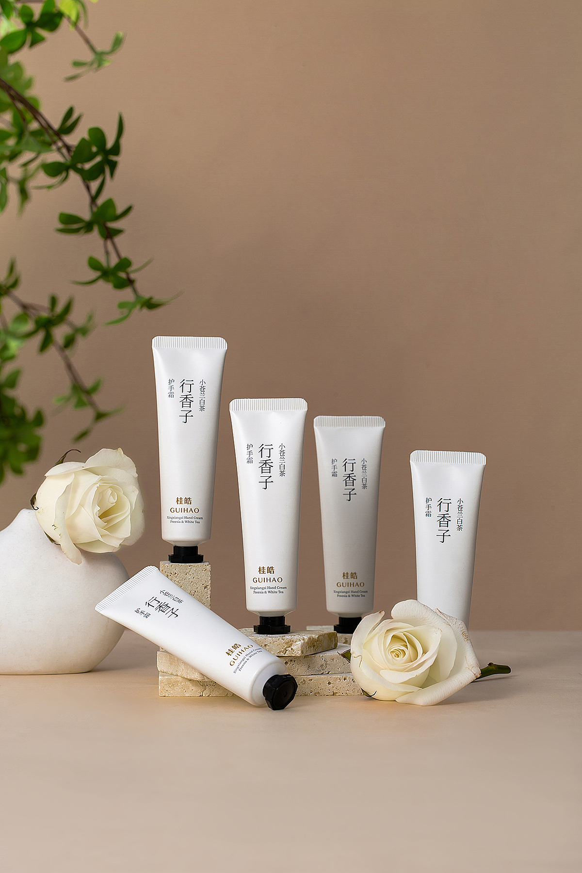 護手霜拍攝攝影（圖ZMzc3NzkwNzQ0） - 產(chǎn)品攝影 - 站酷設計師浮設繪攝影集原創(chuàng)素材 - 站酷ZCOOL