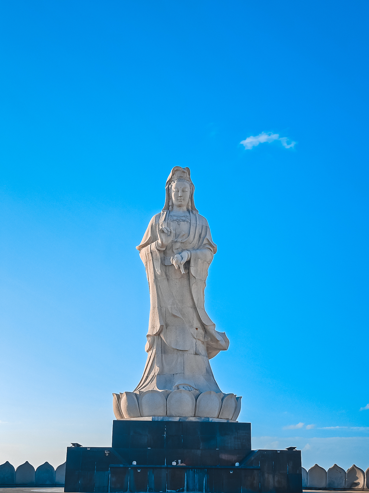 泉州 | 解锁一座建在海上的寺庙：洛伽寺