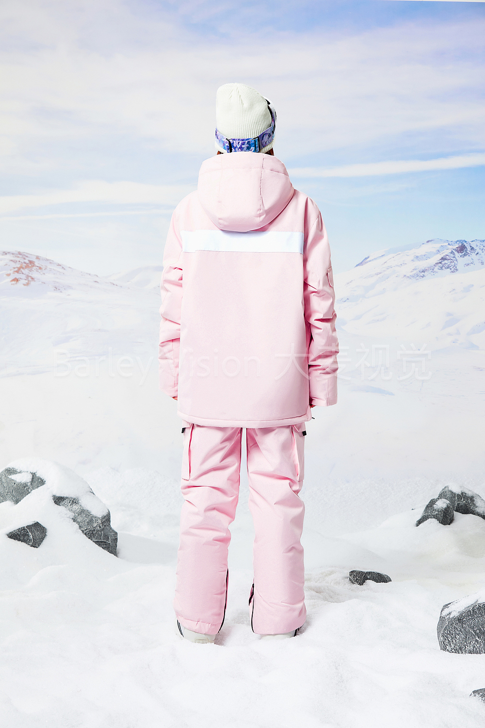 滑雪服拍摄/大麦摄影/电商全案制作