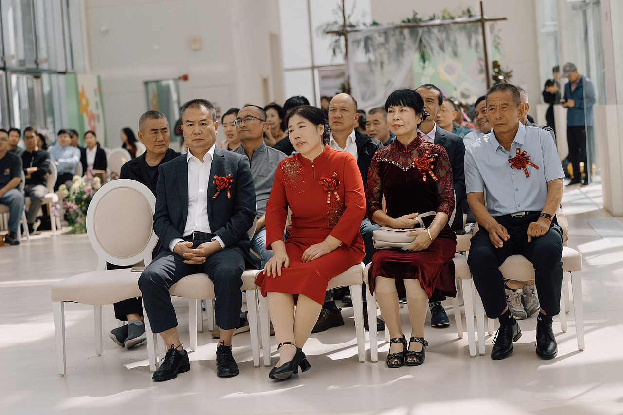 美惠和吴先生的 - 12年的爱情长跑