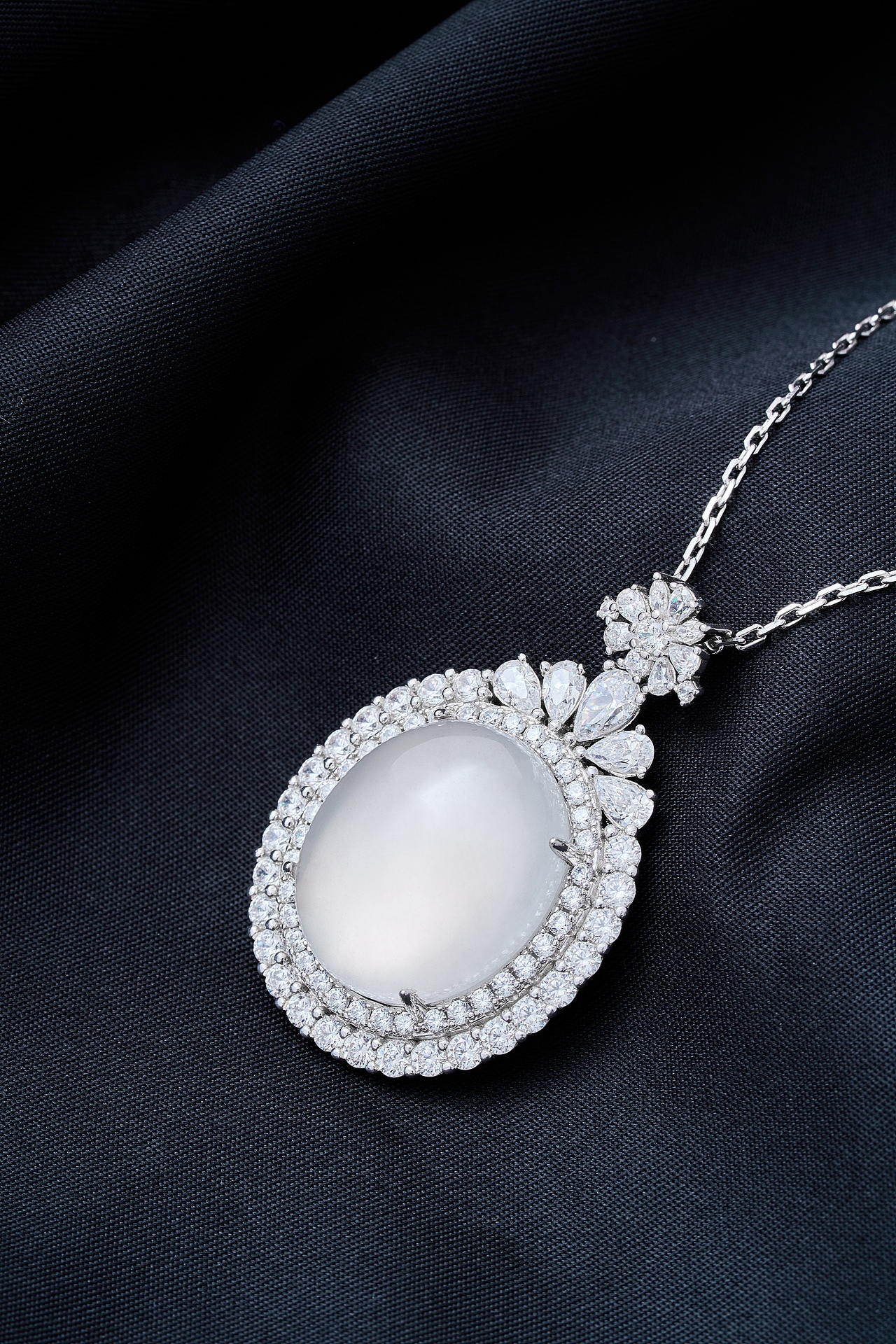 珠宝摄影｜银饰项链X玉石玛瑙产品拍摄（图ZMzc3OTU2Njgw） - 产品摄影 - 站酷设计师斑驳视觉原创素材 - 站酷ZCOOL