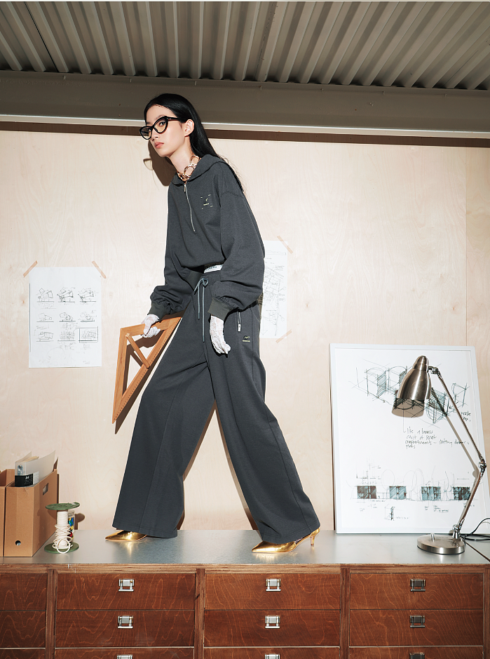 打工人的穿搭日常（图ZMzc4MDMwNjE2） - 时尚/艺术摄影 - 站酷设计师杨小叔_9527原创素材 - 站酷ZCOOL