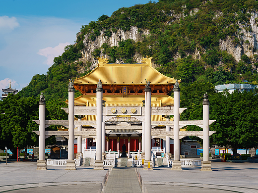 柳州文庙  亦称孔庙 是祭祀孔子的地方