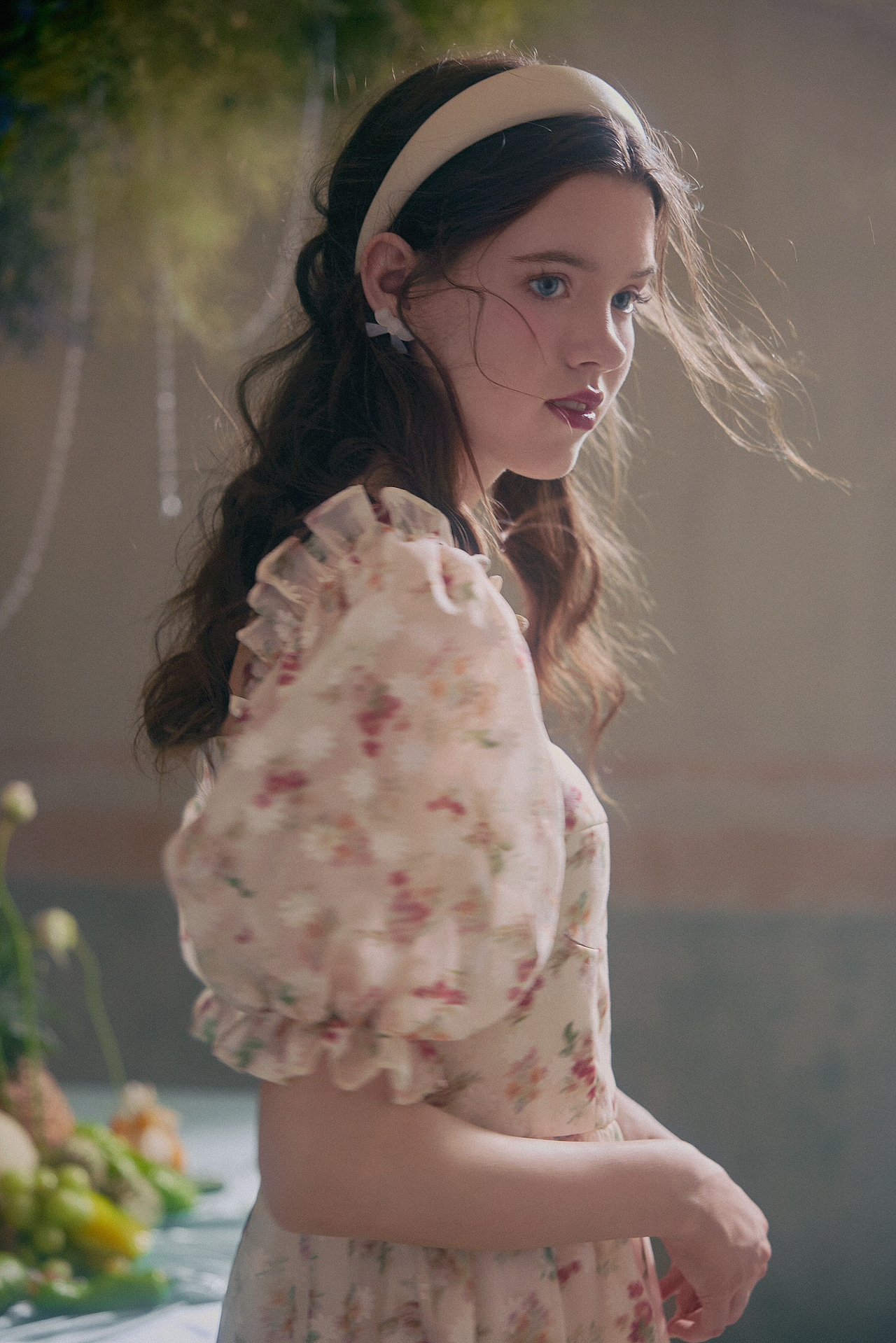 油画中的少女|女装形象拍摄|商业拍摄|平面视觉