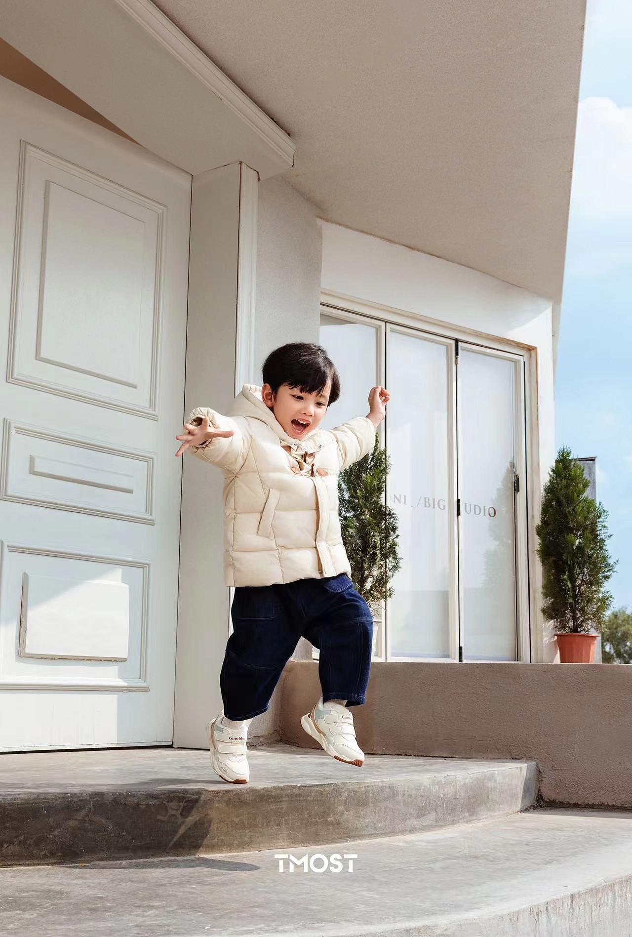 基诺浦形象大片拍摄|商业摄影|童鞋形象