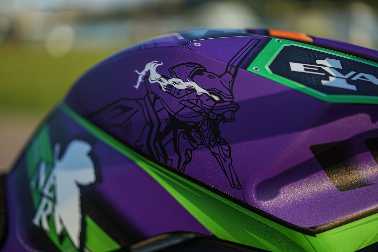 初号机EVA-01-飞鹰R25机车版画涂装定制实拍