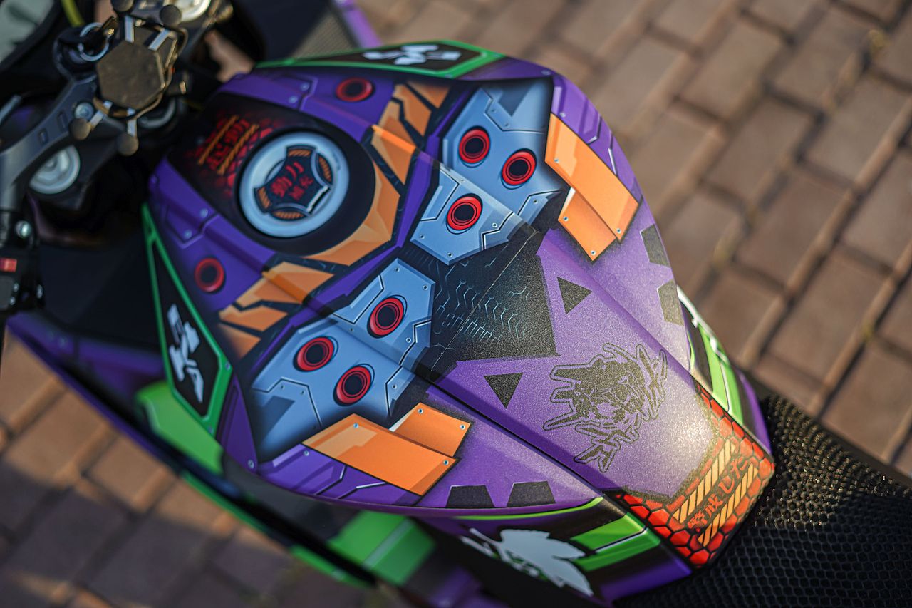 初号机EVA-01-飞鹰R25机车版画涂装定制实拍