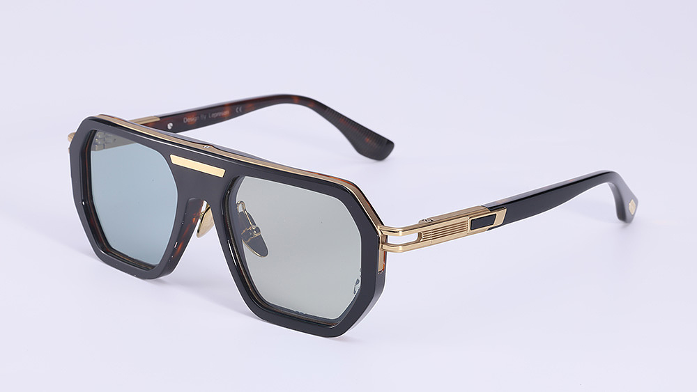 车载智能眼镜:智能眼镜,隧道中的光明使者