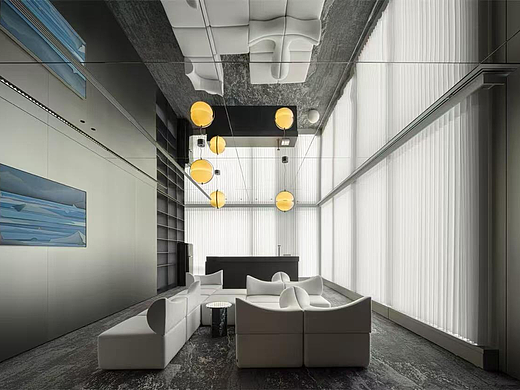 什么是镜面不锈钢蜂窝板吊顶？