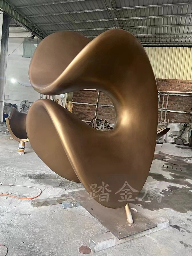 不锈钢异形雕塑