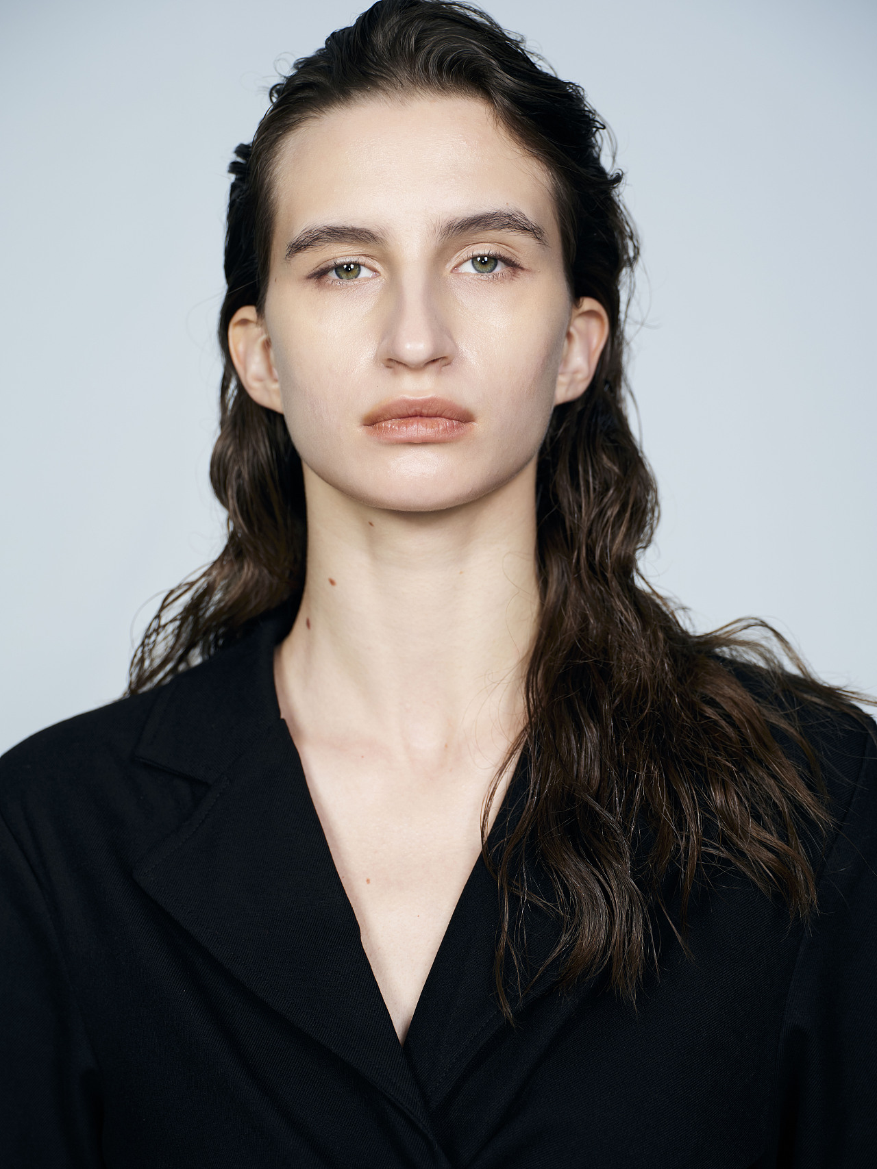 拍了组创作致敬Phoebe Philo 高级时尚