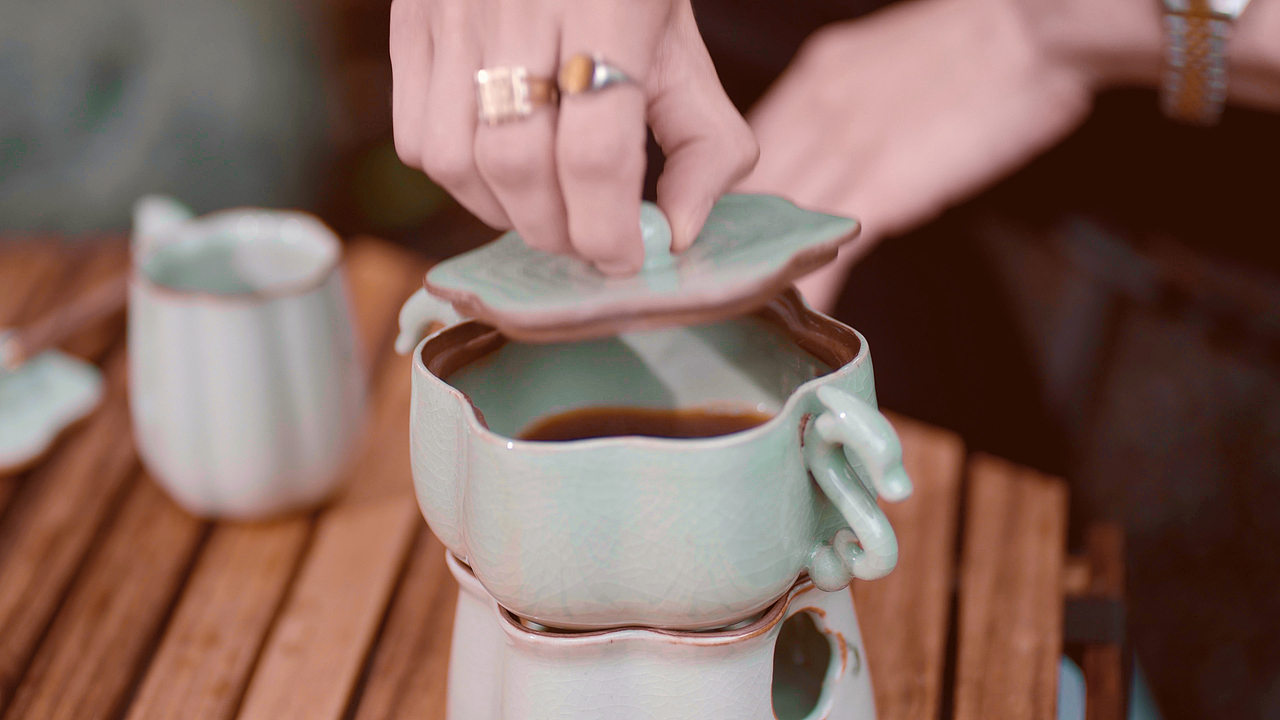 龙福莲莲——手工汝瓷&一款会带来好运的茶具