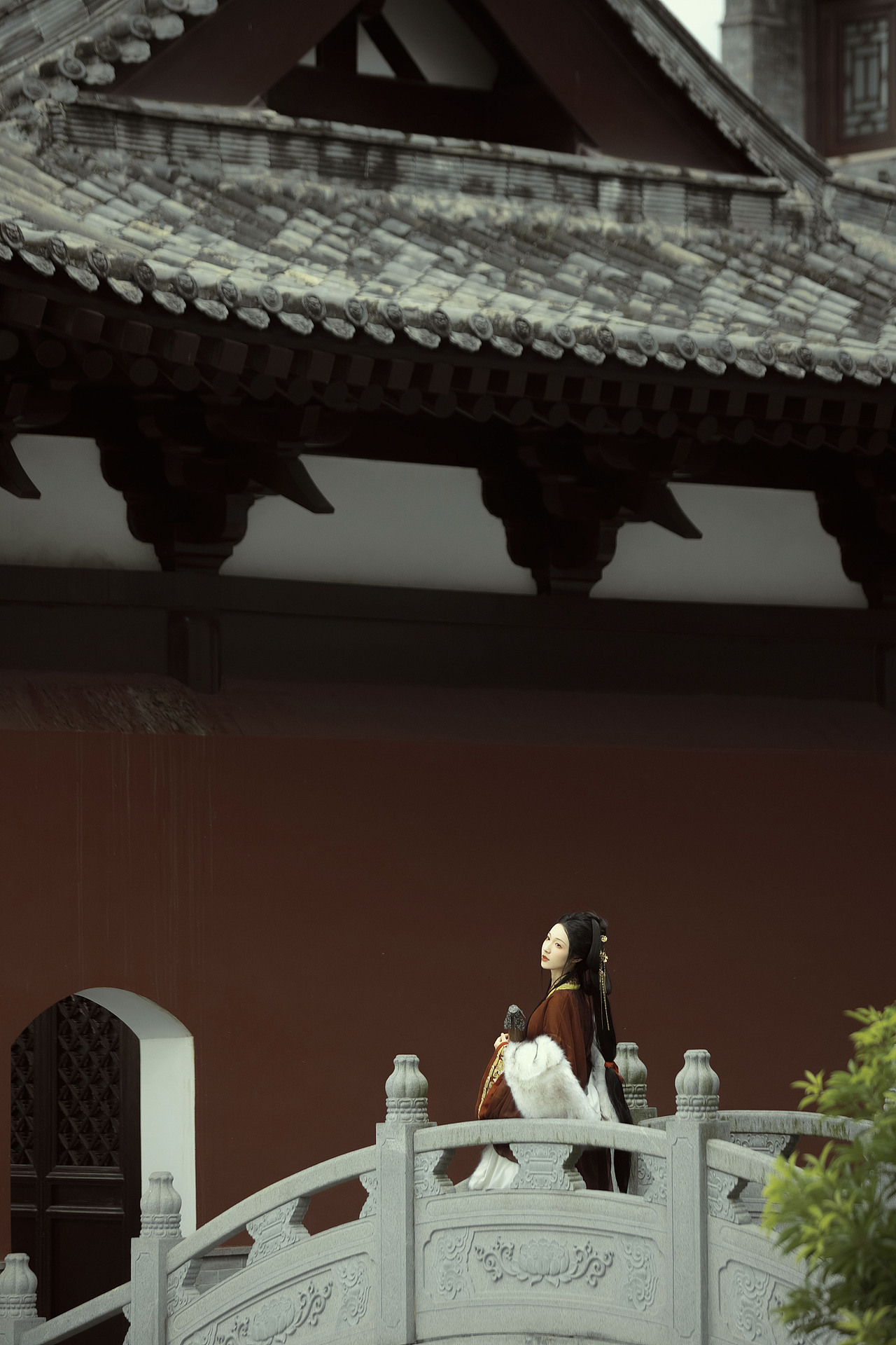 青山折腰（图ZMzc4NTAwMTQ0） - 人像摄影 - 站酷设计师若寒Rock原创素材 - 站酷ZCOOL