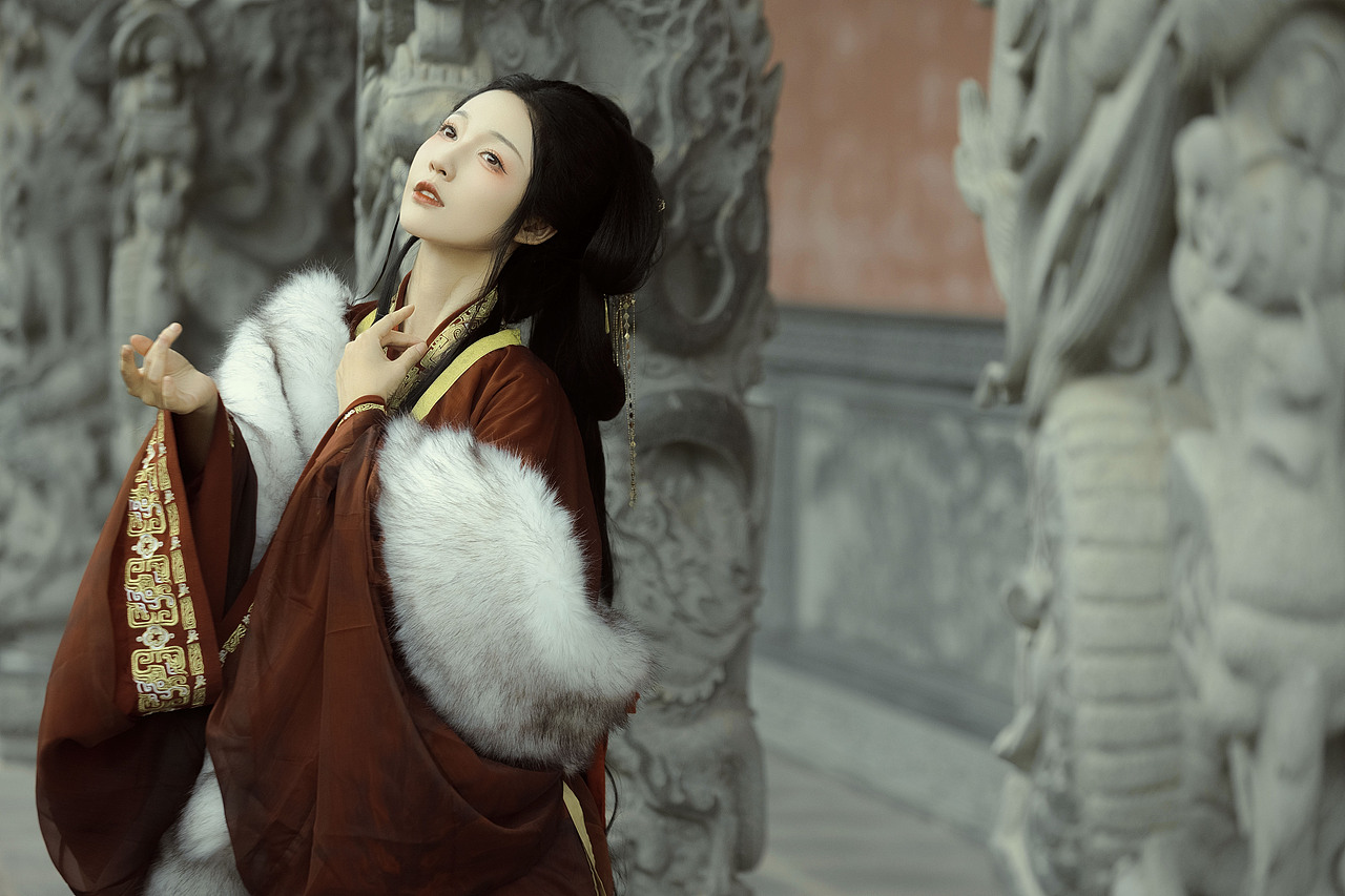 青山折腰（图ZMzc4NTAwMjIw） - 人像摄影 - 站酷设计师若寒Rock原创素材 - 站酷ZCOOL