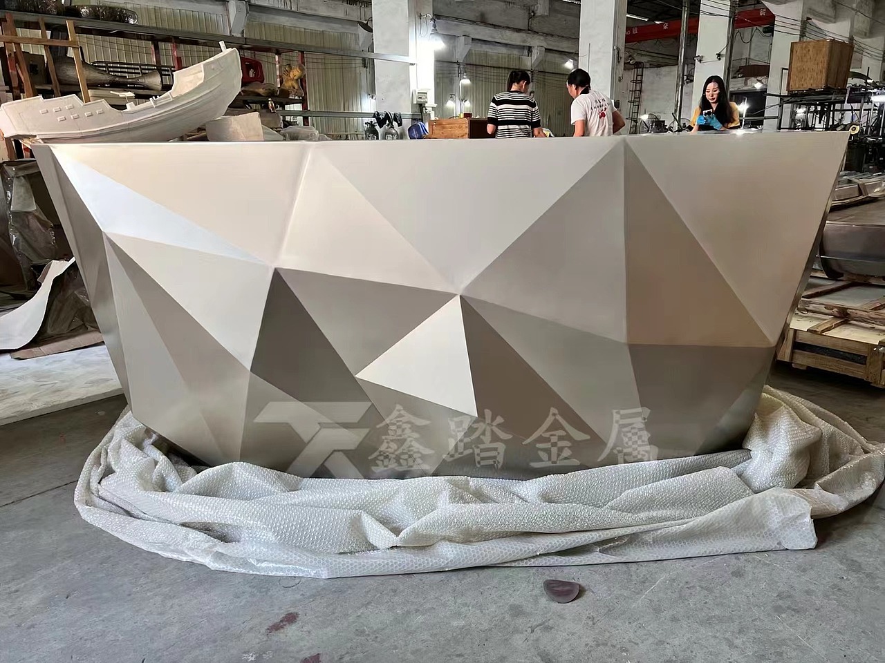 时尚创意菱块拼接金属吧台 不锈钢接待台收银台定制